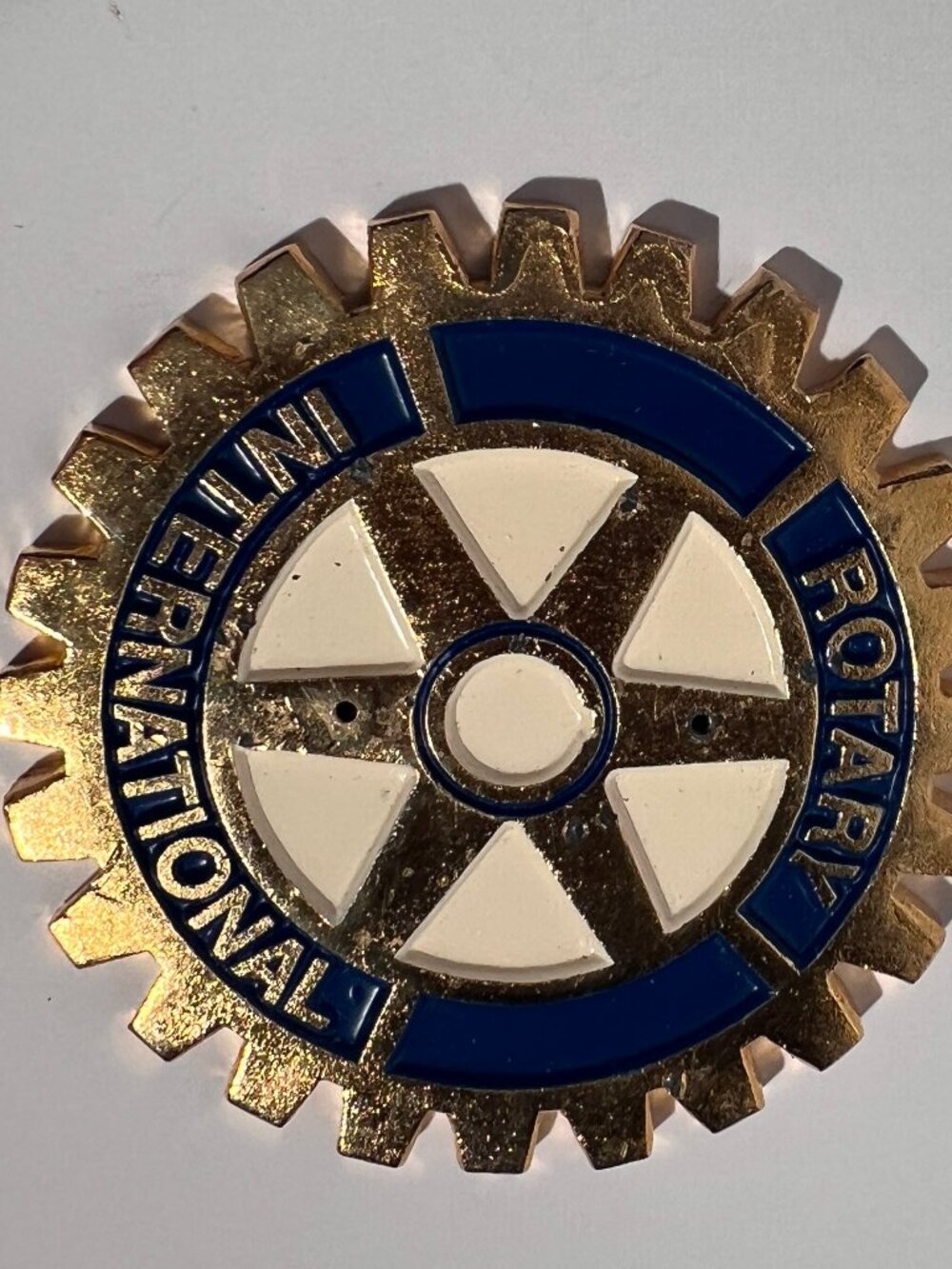 Vintage Rotary International Wheel Emblem Plaque Medallion Badge Gold Tone Navy
